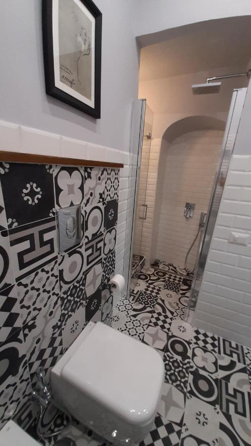 Palazzetto Di Neubourg Appartement Napels